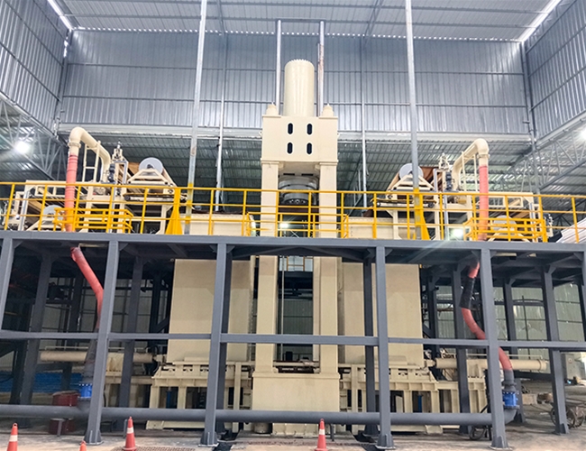 智能超（chāo）高（gāo）壓疊層脫（tuō）水機